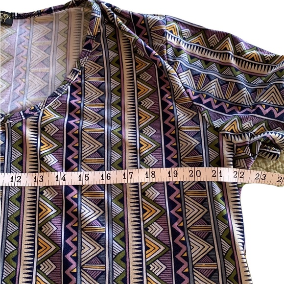 Women’s 1X Top - Picture 7 of 10